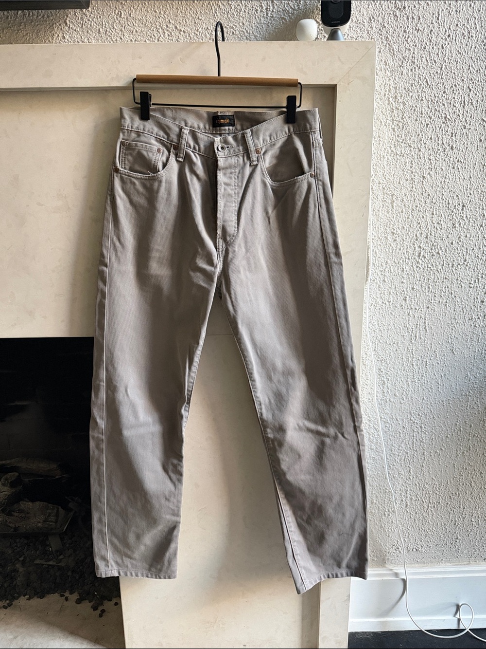 Chimala - Men's Gray Straight-Leg Jeans